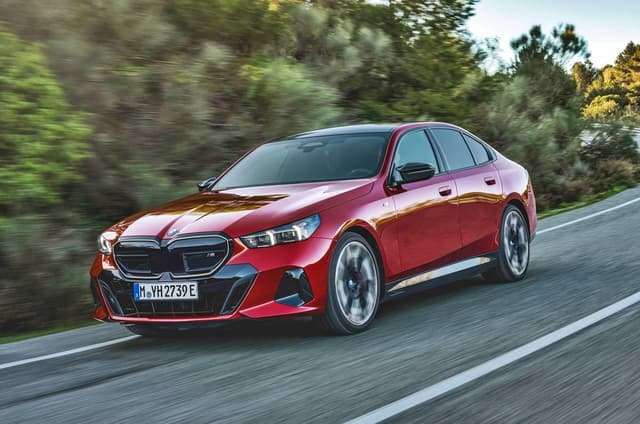 Front Left Three Quarter Image - 7563